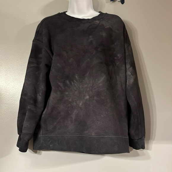 lululemon athletica Tops - LULULEMON OVERSIZED CREW